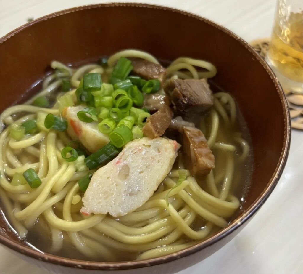 手作りの八重山そば